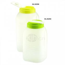 新實(shí)用水壺（1200ml、10